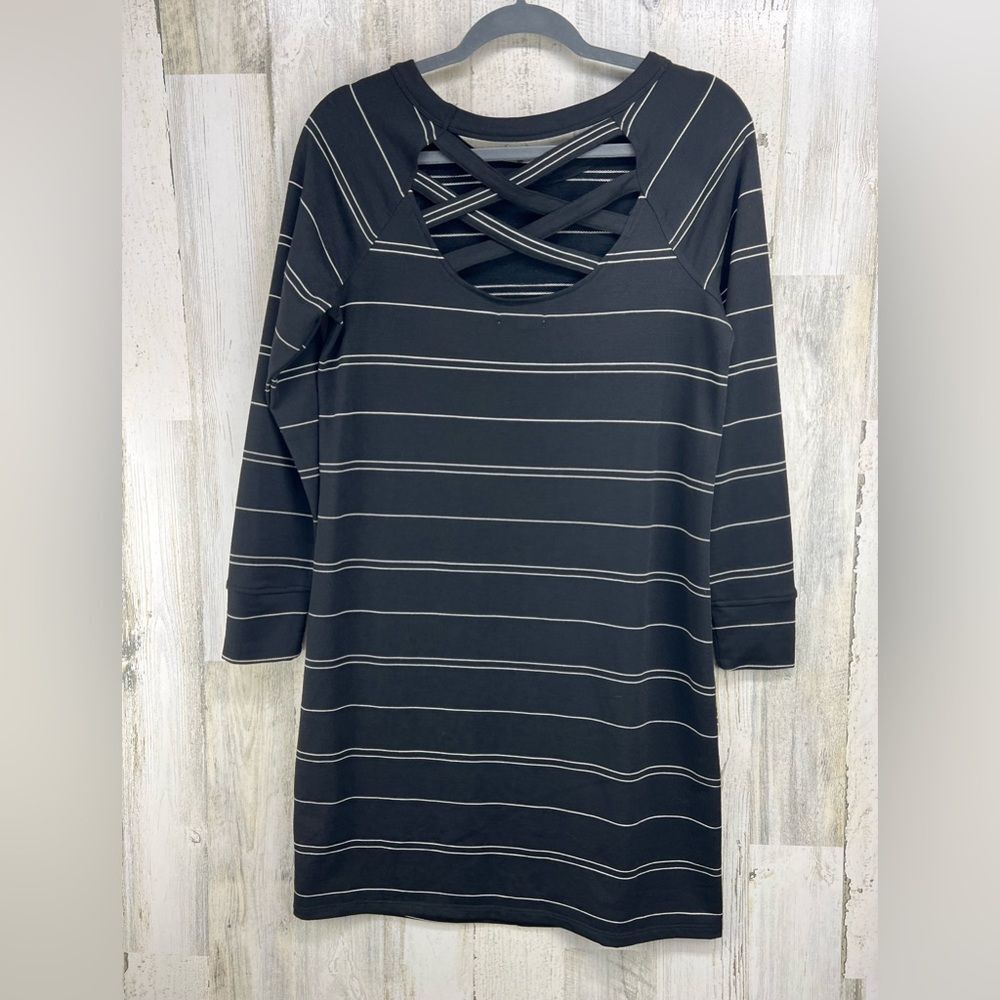 Maurices Long Sleeve Black Striped Crew Neck Lattice Back T Shirt Dress SM - Picture 2 of 6